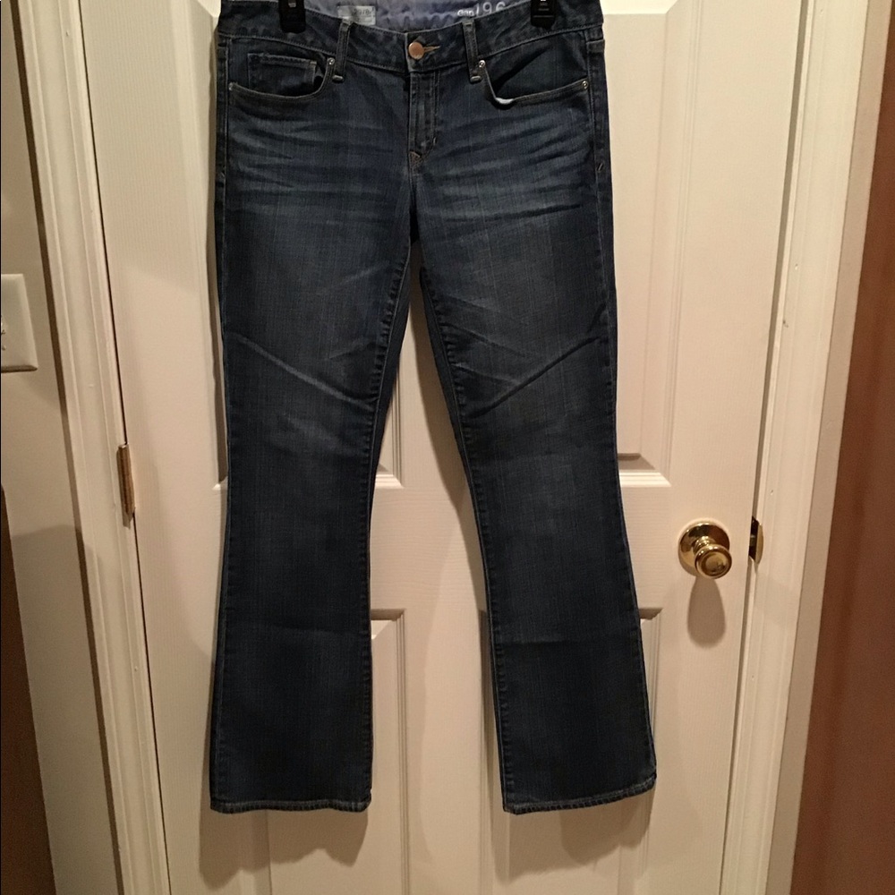 GAP women’s pants.